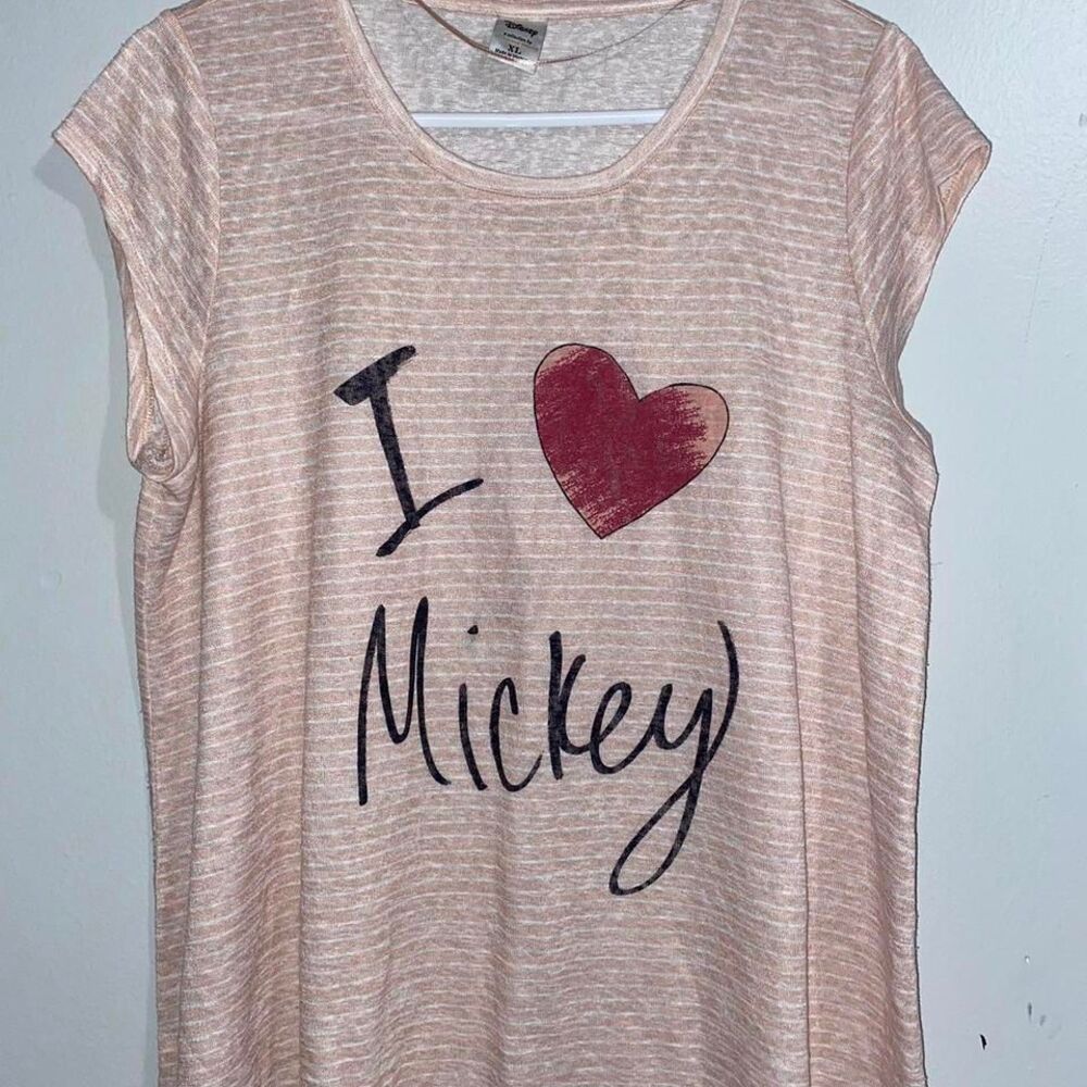 Disney‎ by Lauren Conrad